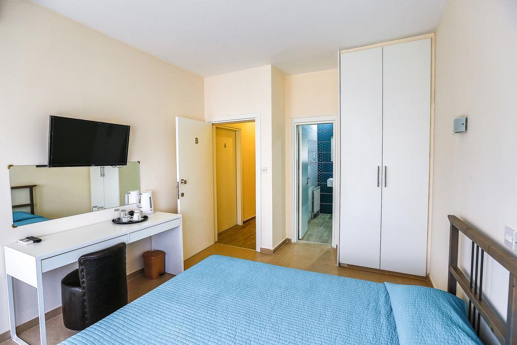 Vega Apartments リマソール エクステリア 写真