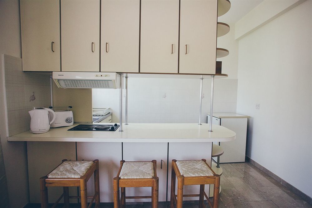 Vega Apartments リマソール エクステリア 写真